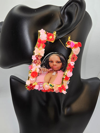 Junk Earrings w/ Picture